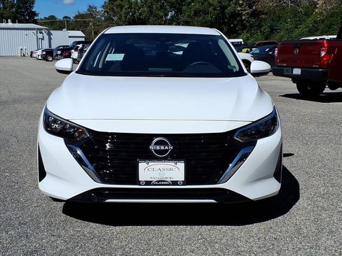 New 2025 Nissan Sentra S image 2