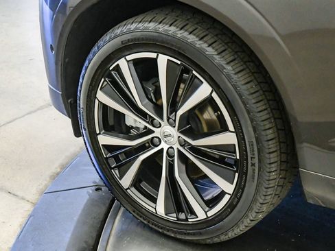 Certified 2023 Volvo XC60 B5 Plus w/ Climate Package AWD/4WD image 10