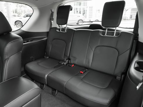Certified 2019 INFINITI QX80 Luxe w/ All-Season Package RWD image 46