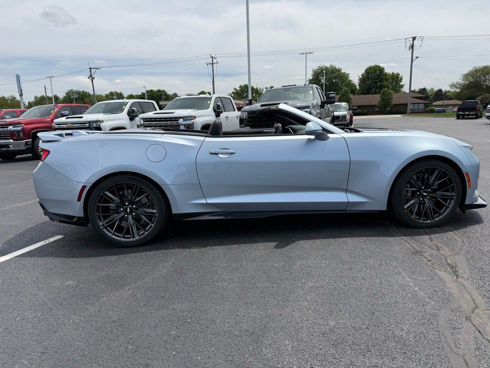 Used 2017 Chevrolet Camaro ZL1 RWD image 13