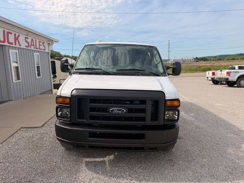 Used 2012 Ford E-350 and Econoline 350 Super Duty w/ Insulation Pkg RWD image 5