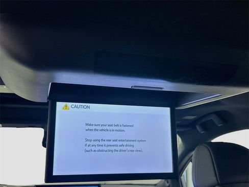 New 2026 Toyota Sienna Platinum image 25