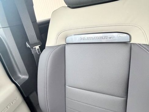 New 2026 GMC Hummer EV 4x4 Crew Cab image 27
