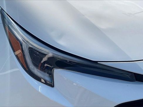 Used 2023 Toyota Corolla LE image 28