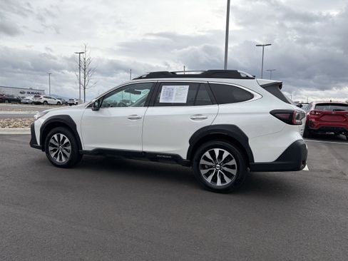 Certified 2023 Subaru Outback Touring image 5