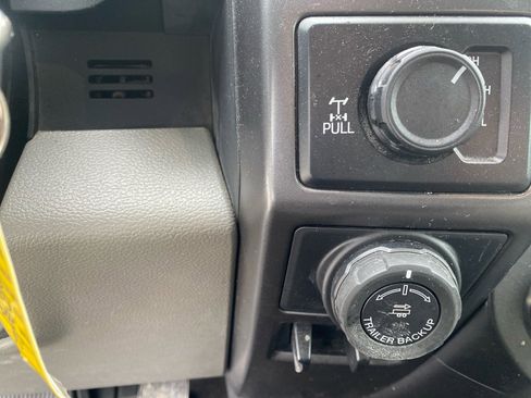 Used 2019 Ford F150 XLT w/ Equipment Group 302A Luxury image 18