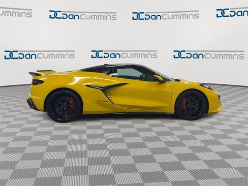 New 2025 Chevrolet Corvette Z06 image 9