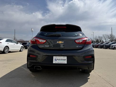 Used 2017 Chevrolet Cruze Premier FWD image 31