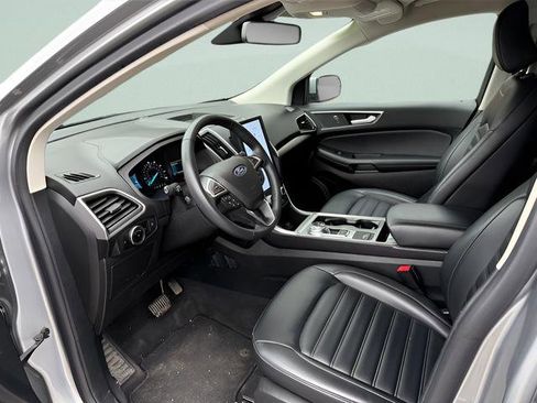 Used 2024 Ford Edge SEL AWD/4WD image 4