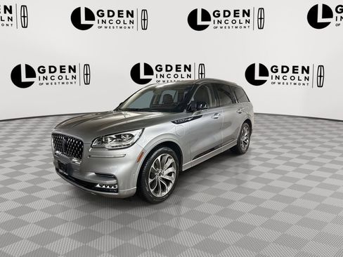 Used 2021 Lincoln Aviator Grand Touring w/ Equipment Group 302A image 4