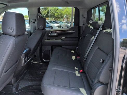 Used 2024 GMC Sierra 1500 Elevation w/ Preferred Package AWD/4WD image 13
