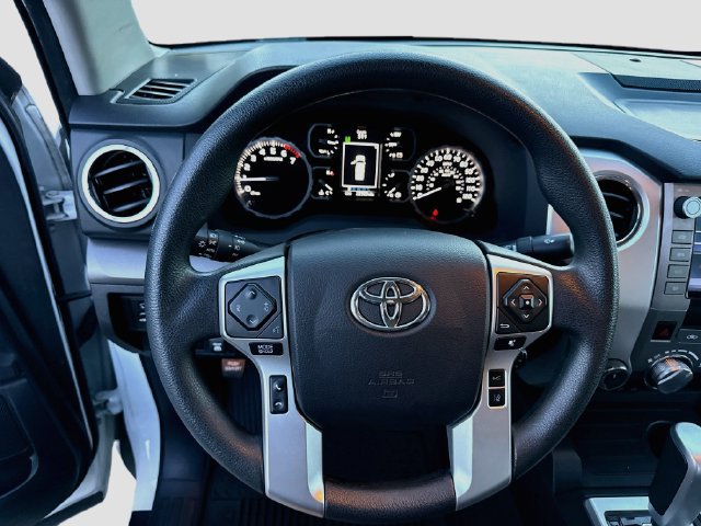 Used 2021 Toyota Tundra SR5 w/ SR5 Upgrade Package AWD/4WD image 12