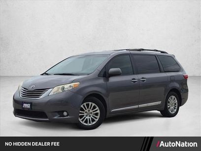 Used 2017 Toyota Sienna XLE w/ XLE Navigation Package