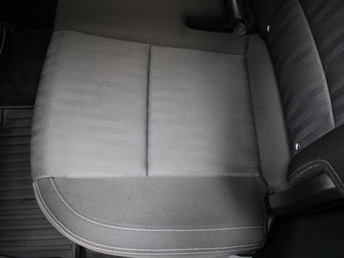 Used 2022 Kia Sportage LX image 20