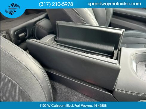 Used 2022 Mercedes-Benz GLE 53 AMG 4MATIC image 29