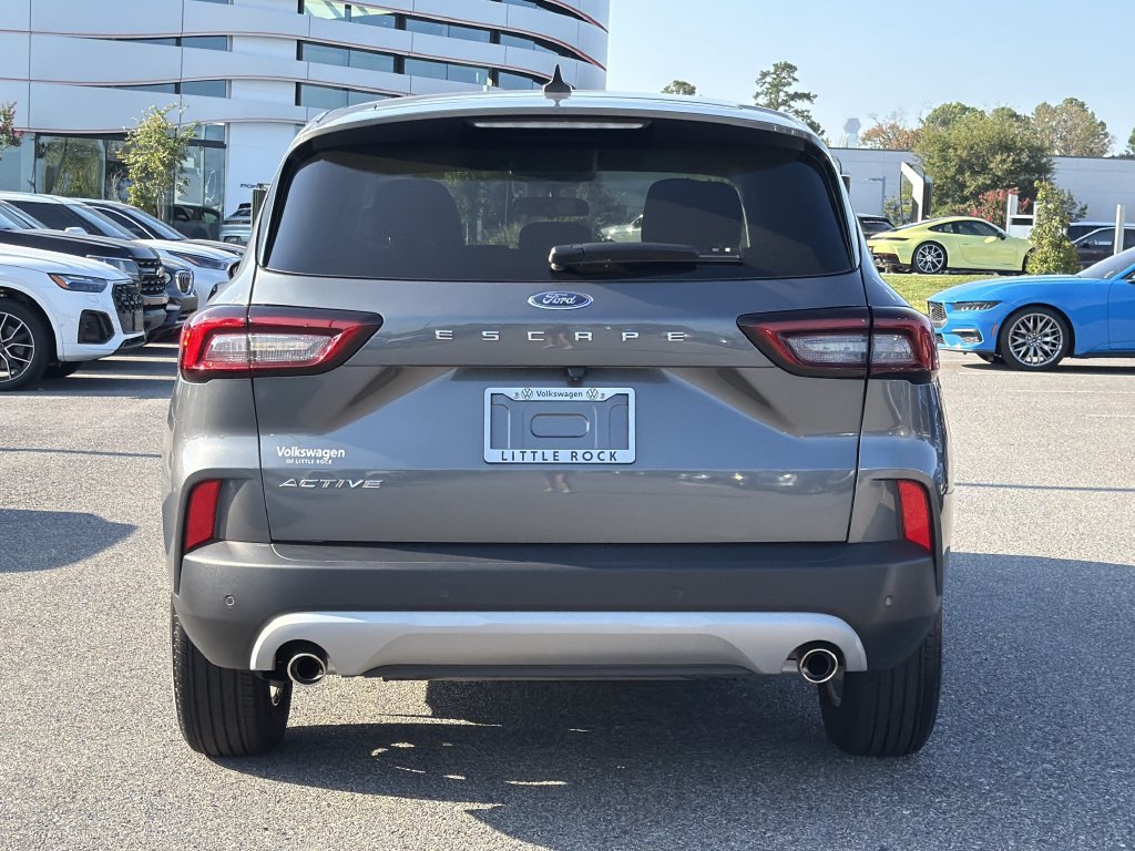 Used 2025 Ford Escape Active w/ Tech Pack #1 FWD image 4
