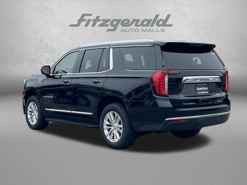 Used 2024 GMC Yukon SLT AWD/4WD image 6