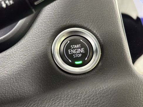 Certified 2023 Cadillac XT4 Sport AWD/4WD image 17