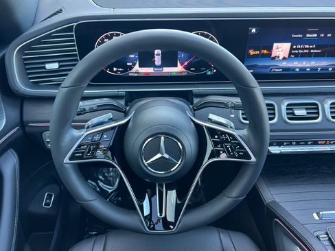 Certified 2024 Mercedes-Benz GLS 450 4MATIC image 32