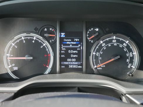 Used 2023 Toyota 4Runner TRD Off-Road Premium w/ Moonroof Package image 8