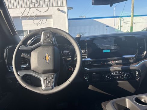 New 2026 Chevrolet Silverado 1500 LT image 14