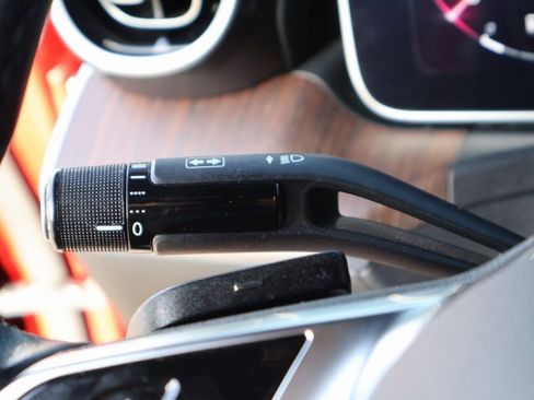 Certified 2022 Mercedes-Benz C 300 4MATIC Sedan image 34