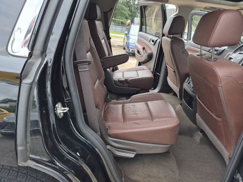 Used 2017 Chevrolet Tahoe Premier RWD image 13