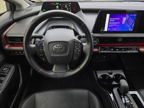 Used 2024 Toyota Prius Prime FWD image 13