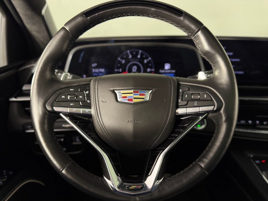 Used 2023 Cadillac Escalade V AWD/4WD image 16