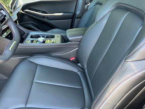 New 2025 Jeep Wagoneer S Limited AWD/4WD image 15