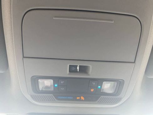 Used 2025 Ford F150 XLT w/ Equipment Group 302A MID image 42