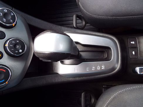 Used 2019 Chevrolet Sonic LT image 17