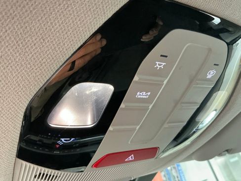 Used 2025 Kia K4 FWD image 30