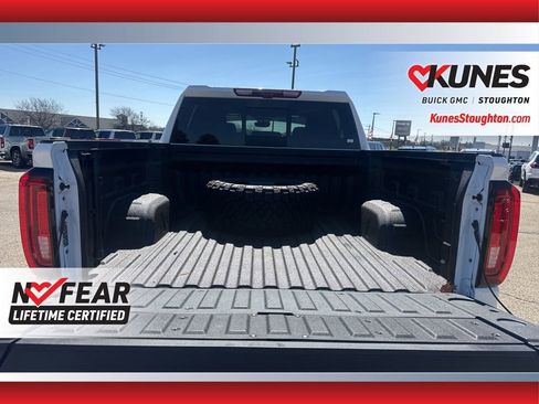 Used 2025 GMC Sierra 1500 AT4 w/ AT4 Premium Package image 19