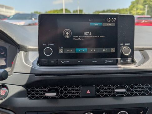Used 2023 Honda Accord EX image 6