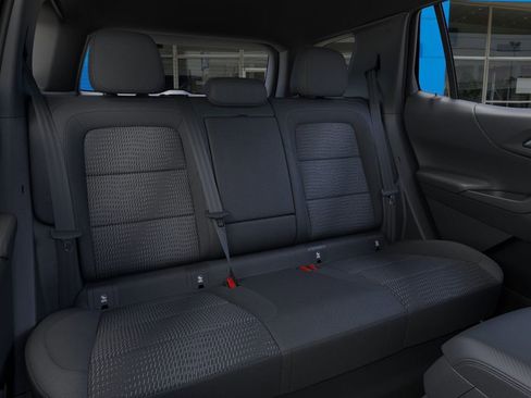 New 2026 Chevrolet Equinox LT image 17