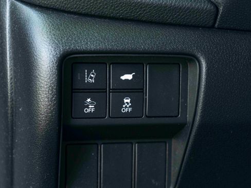 Used 2019 Honda CR-V Touring image 38