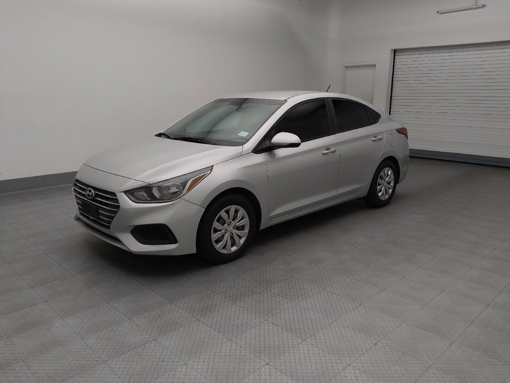 Used 2019 Hyundai Accent SE FWD image 2