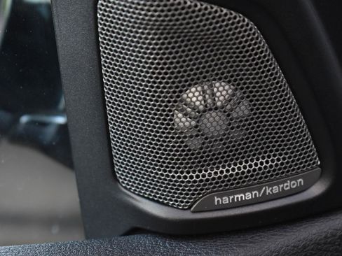 Used 2018 BMW X5 xDrive50i w/ M Sport Package image 30