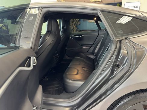 Used 2017 Tesla Model S 75D image 64