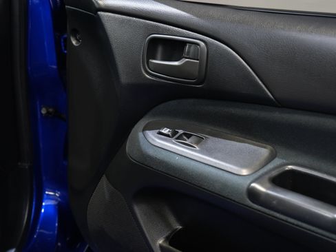 Used 2006 Mitsubishi Lancer Evolution AWD/4WD image 24
