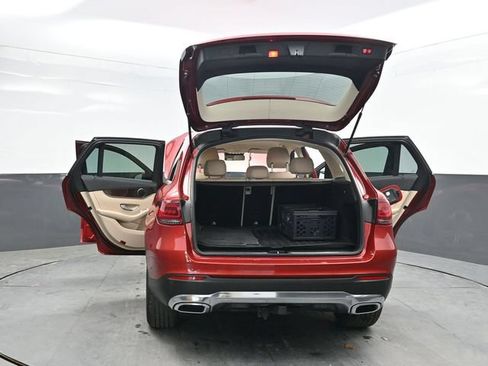 Used 2022 Mercedes-Benz GLC 300 4MATIC image 47