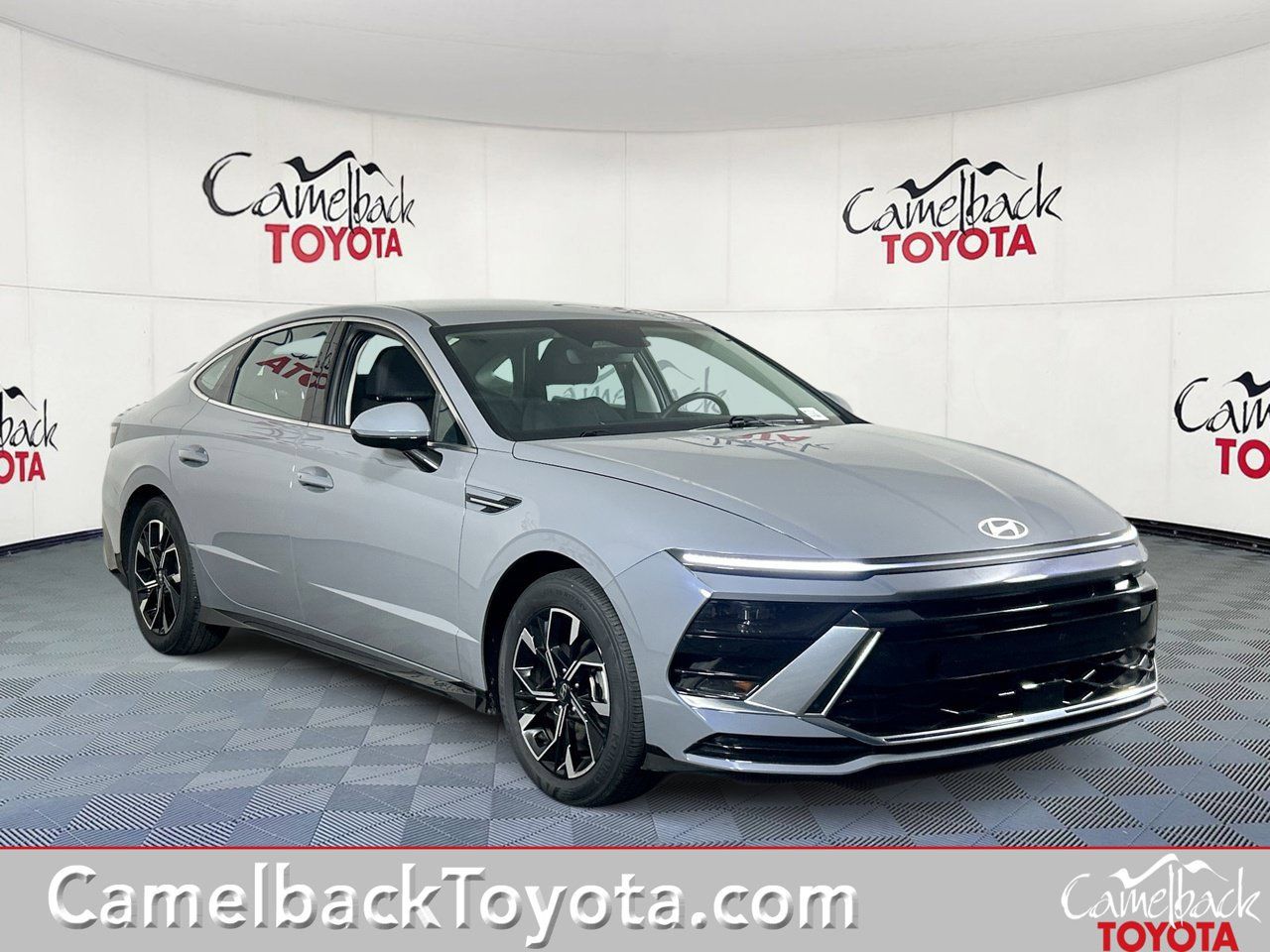 Used 2025 Hyundai Sonata SEL FWD image 1