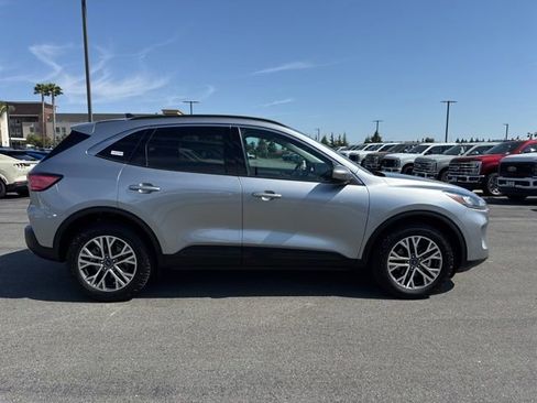 Certified 2021 Ford Escape SEL AWD/4WD image 5