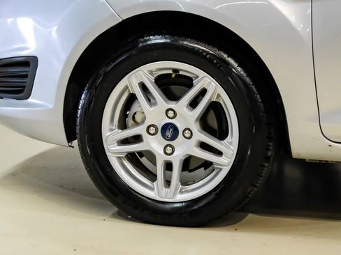 Used 2019 Ford Fiesta SE image 50