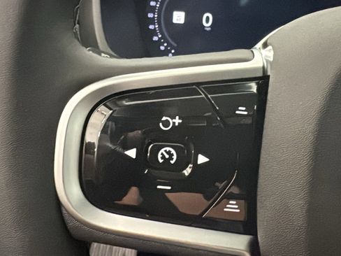 Used 2026 Volvo XC90 B6 Plus w/ Protection Package Premier image 13