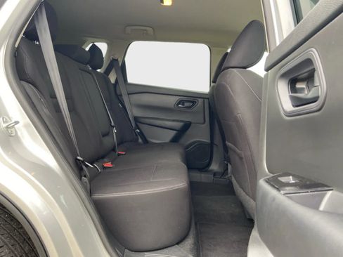 Used 2024 Nissan Rogue S AWD/4WD image 14