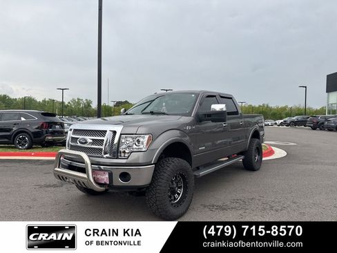 Used 2012 Ford F150 Lariat w/ Lariat Chrome Pkg image 3