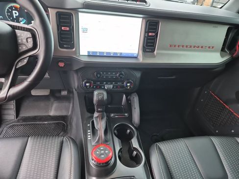 Used 2023 Ford Bronco Raptor image 17