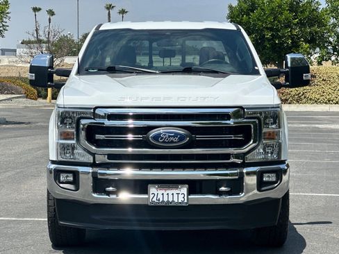 Used 2022 Ford F250 Lariat w/ Chrome Package AWD/4WD image 6